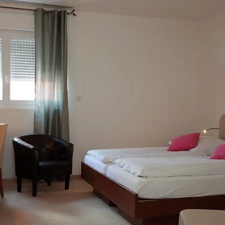 Hotel Les Portes De La Vallee 3*