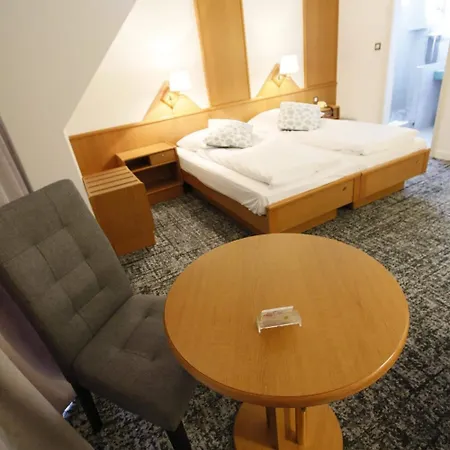 Les Portes De La Vallee