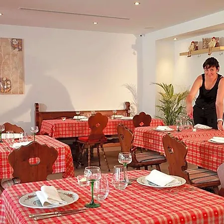 Hotel Les Portes De La Vallee 3*
